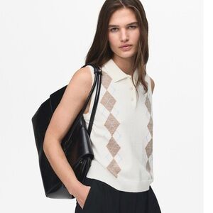 Mango Cream Knit Top